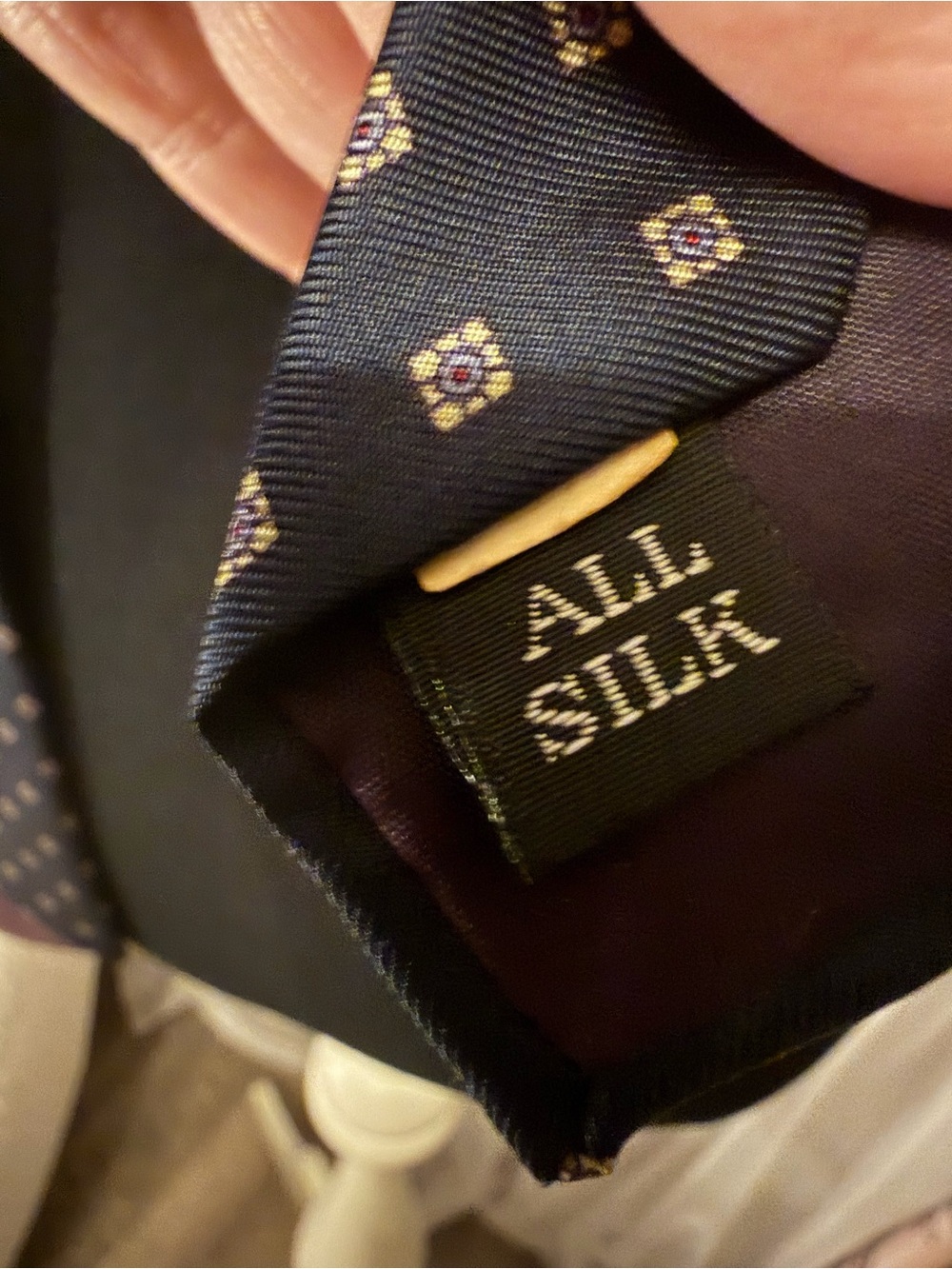 Bert Pulitzer 100% Silk Navy Blue Geometric Foulard Necktie Vintage Preppy - Picture 10 of 16